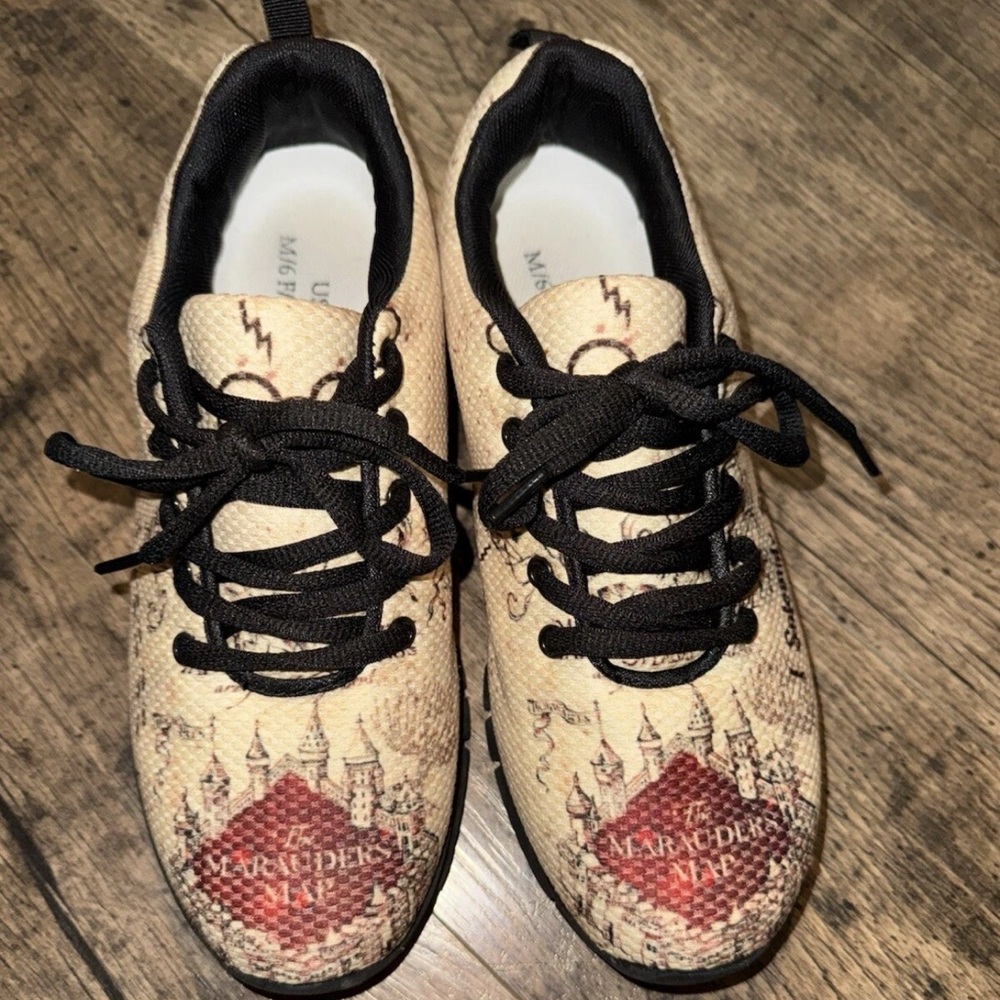 Harry Potter Marauders Map Women’s Sneakers SZ 8